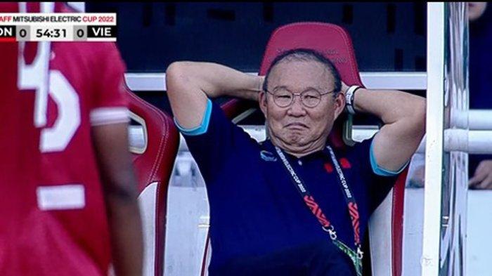 Pelatih Vietnam Nilai Shin Tae-yong Tak Pantas Unggah Video Soal Wasit Dan Pemain Vietnam